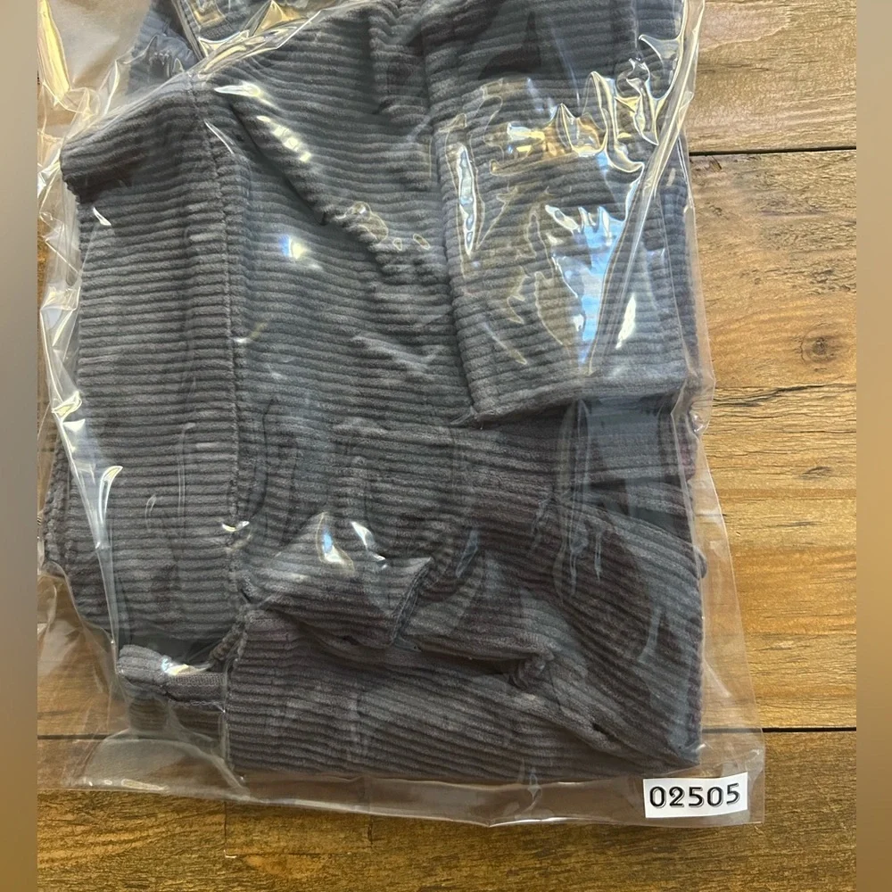 💖5 for $50💖 WILD FABLE Dark Gray Corduroy Pleated Cargo Mini Skirt Preppy - Picture 9 of 9